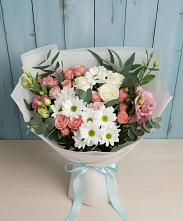 Букет цветов из:  Розы, Лизиантусы и Хризантемы в Ясные Зори