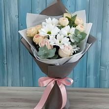 Букет цветов из:  Хризантемы и Розы в Ясные Зори