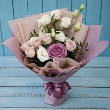 Букет цветов из:  Розы и Лизиантусы в Ясные Зори