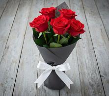 Букет 5 Красных роз Эдлесс Лав #REPLACE_PRED# Ясные Зори