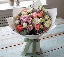 Букет цветов из:  Розы, Лизиантусы и Гвоздики в Ясные Зори