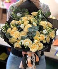 Букет цветов из:  Розы и Лизиантусы #REPLACE_PRED# Ясные Зори
